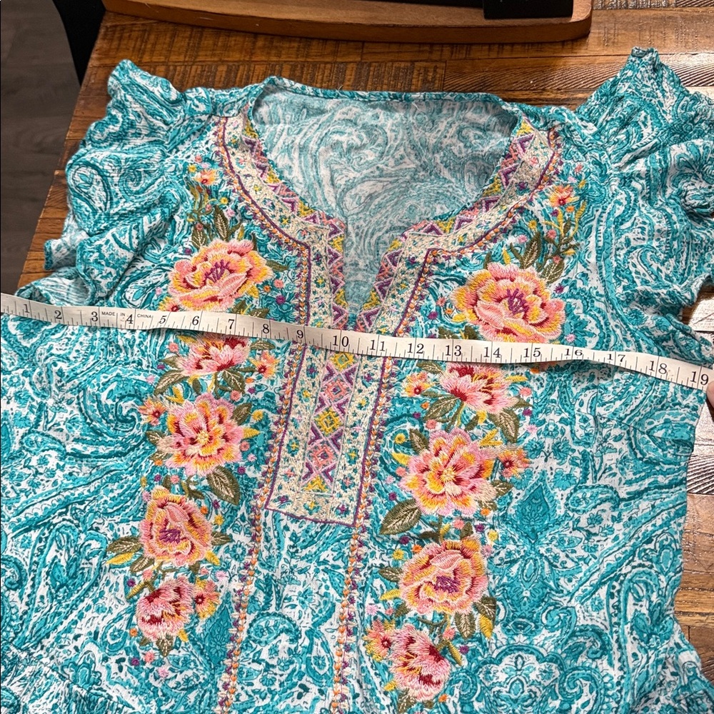 Savanna Jane Teal and Pink Embroidered Blouse - Picture 2 of 4